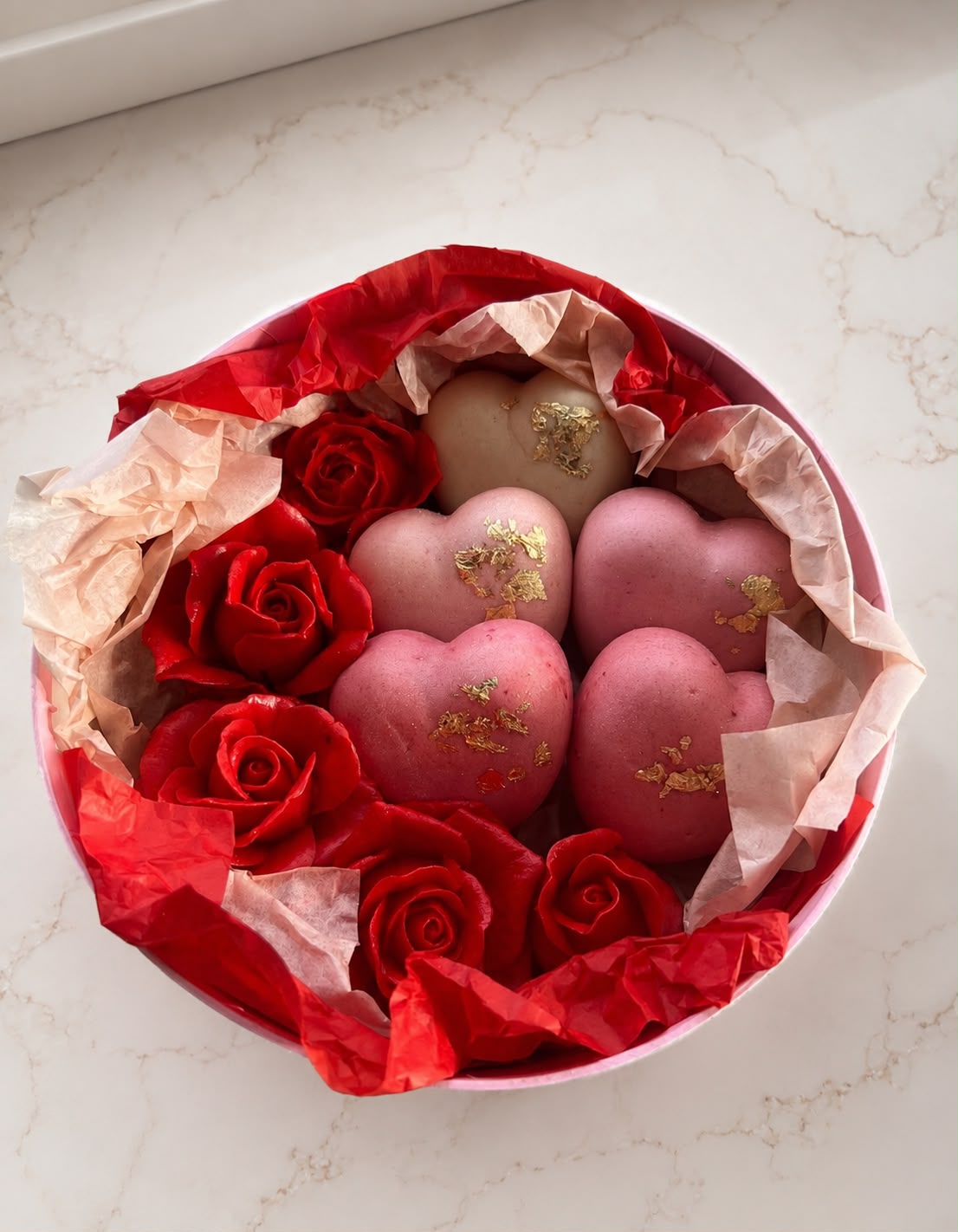 Round Hearts Mellow Box VALENTINES